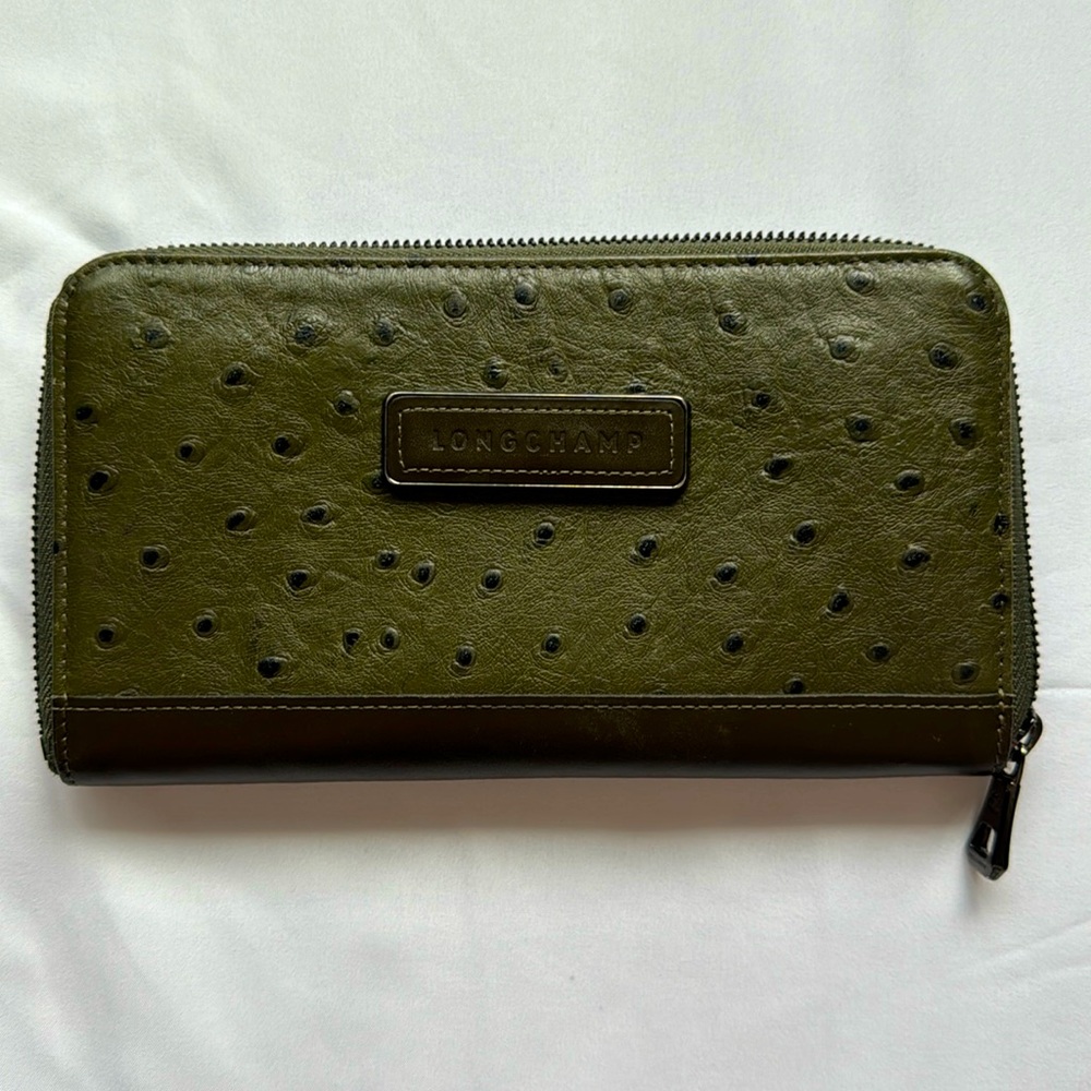 Green ostrich leather wallet